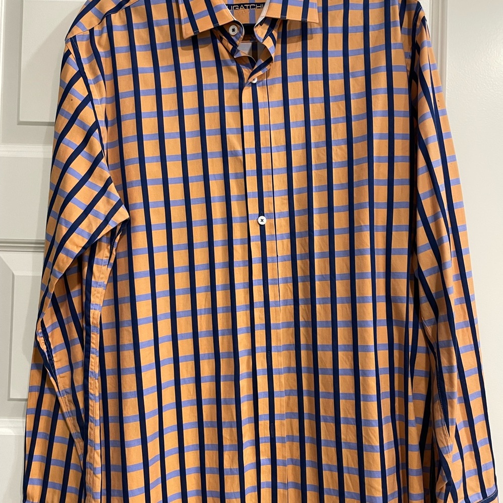 Bugatchi button down shirt shaped fit